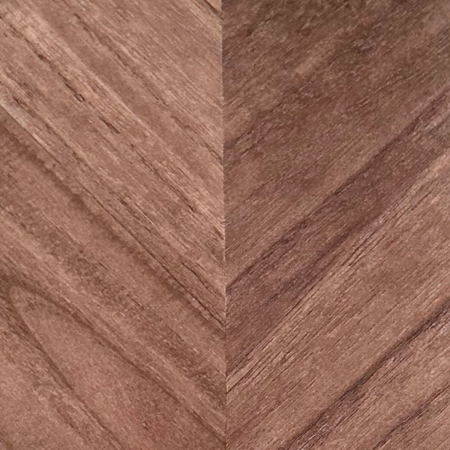 wallpaper Natural Textured Eco-Friendly Non-toxic High-quality Sustainable Interior Design Bold Custom Tailor-made Retro chic Vacation home styling Retreat Relaxed beach vibes Beach cottage Shoreline Oceanfront Nautical Rustic Cabin cottage Luxury Contemporary Bespoke wood grain veneer chevron stripe dark brown veneer