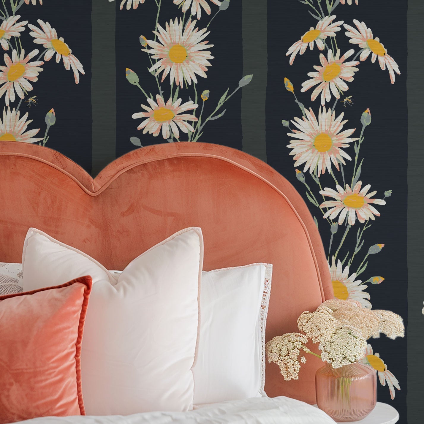 Grasscloth wallpaper Natural Textured Eco-Friendly Non-toxic High-quality Sustainable Interior Design Bold Custom Tailor-made Retro chic Coastal Garden Seaside Seashore Waterfront Vacation home styling Retreat Relaxed beach vibes Beach cottage Shoreline Oceanfront Nautical Cabana preppy kid kids bedroom playroom wide vertical stripe floral flowers botanical daisies black pink white