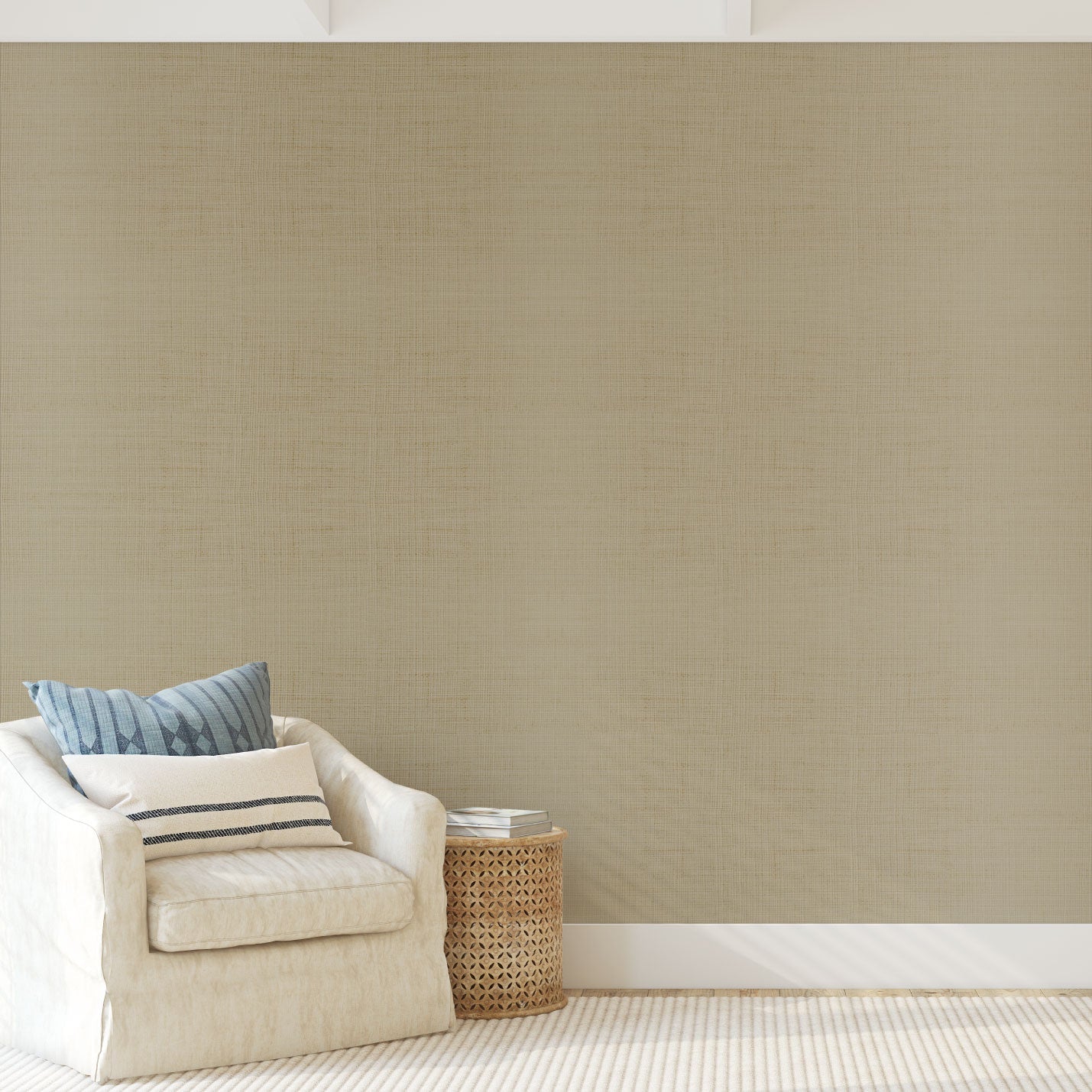 non-toxic sisal metallic textured wallpaper, eco friendly and sustainable with small hits of gold metallic on this designer wallcovering that is a off white, cream colored neutral paper Grasscloth Natural Textured Eco-Friendly Non-toxic High-quality  Sustainable practices Sustainability Interior Design Wall covering Bold Wallpaper Custom Tailor-made Retro chic lux mudern luxury contemporary interior design wall covering  metallic shiny living room